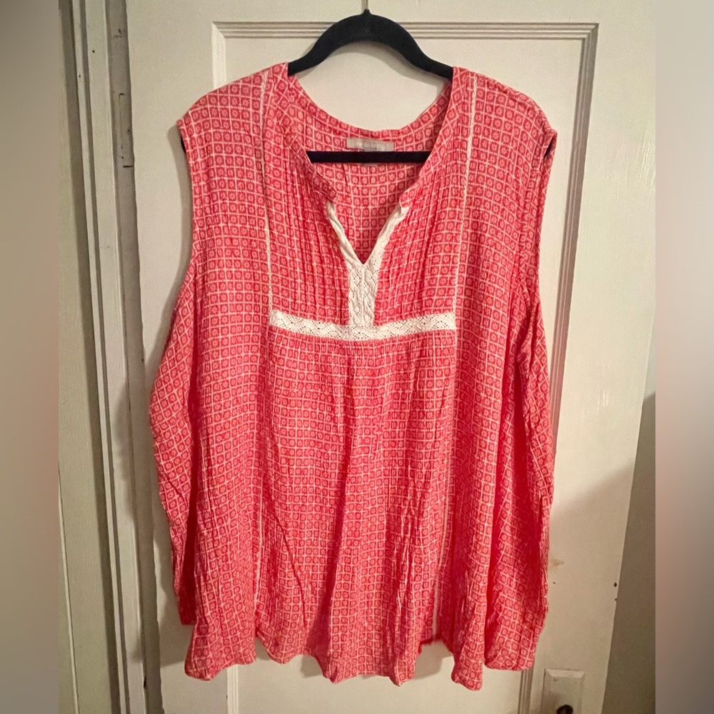 SALE 2/25, 3/30, 4/35!! EUC Woman Within sleeveless pink & cream top sz 3X.